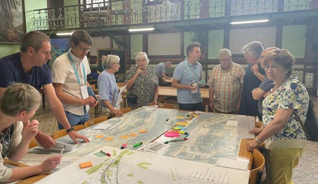 Showing the first design plans