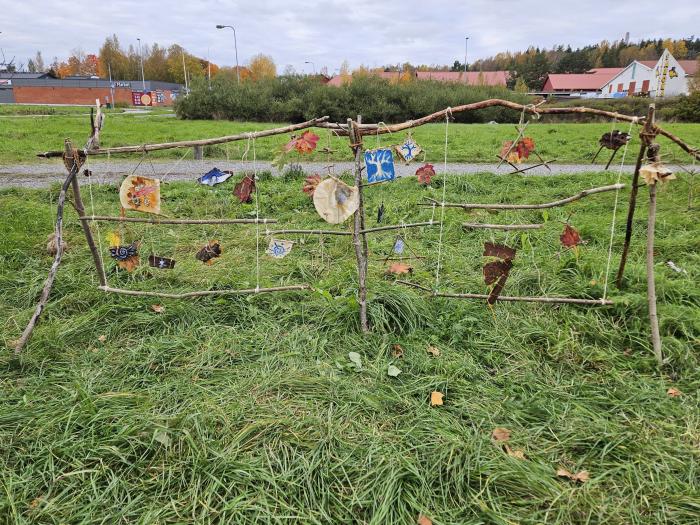 Biodegradable art in Halinen